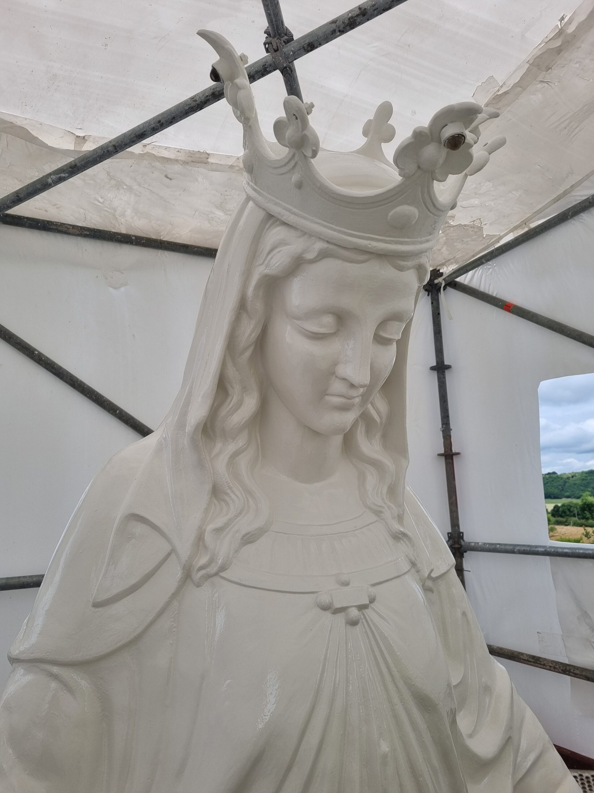 ATELIER ISSHIN Saint-Jean-de-Bournay Isère Restauration Madone